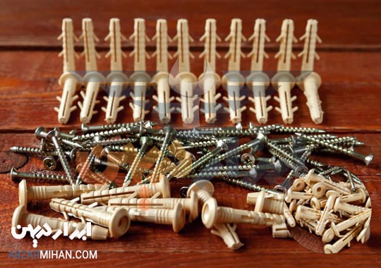 رولپلاک شاخک دار دارای لبه و شاخک هایی است که به طور کامل داخل حفره فرو نمیرود