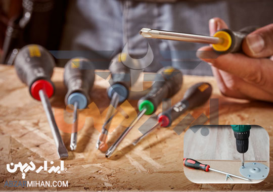 پیچ گوشتی کاربردی ترین ابزار در شغل نجاری برای باز و بسته کردن انواع پیچ می باشد